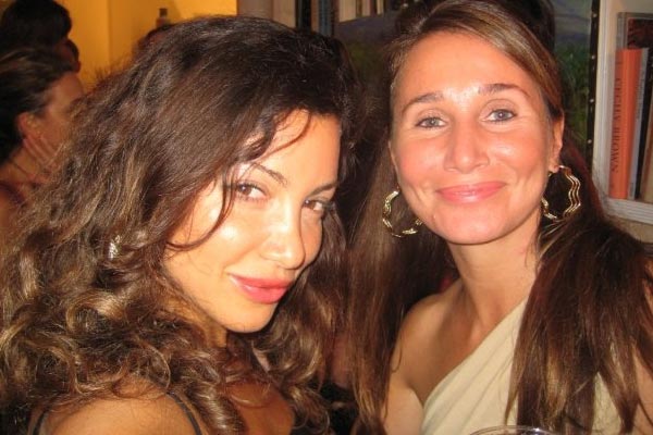 Catherine Chidiac with friends during travel